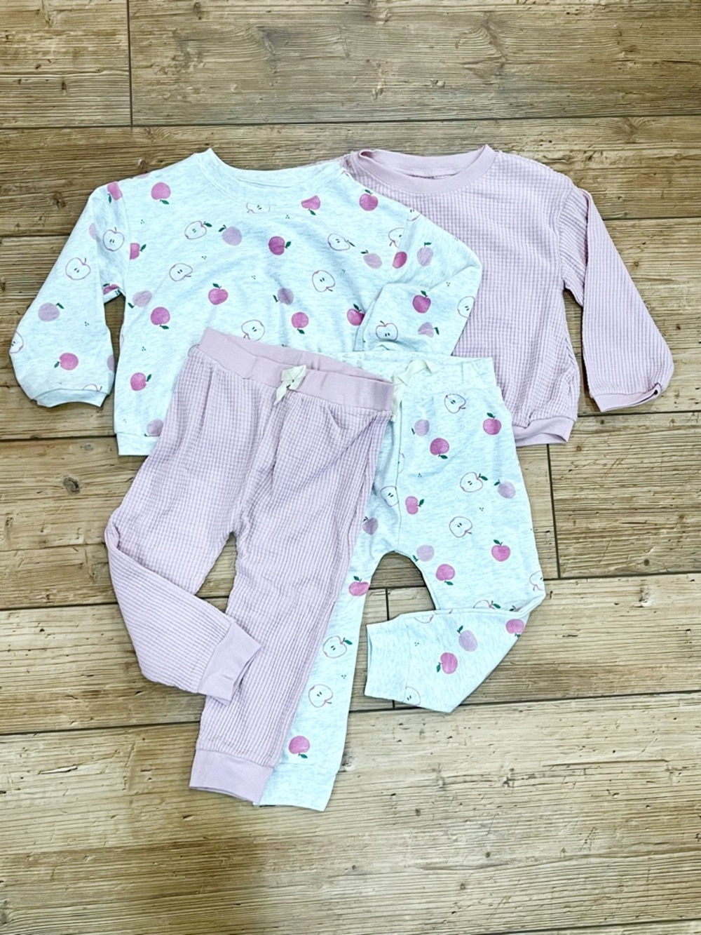 Kids Four-Piece Pink Apple Print Set